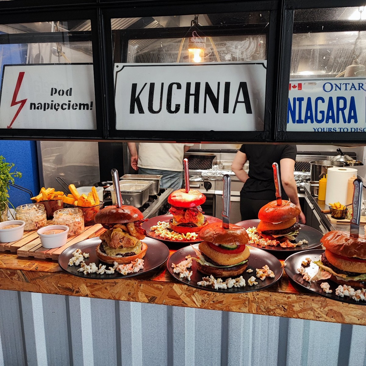 Burgerów Ci u nas dostatek